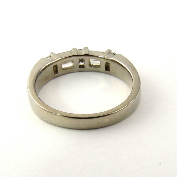 Vintage 14 Karat White Gold Diamond Wedding Band Size 6 #4705 - Picture 3 of 10